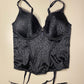 Schwarzes Korsett mit Leo Print 85E